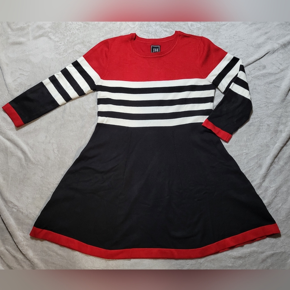 JH Collectibles sweater dress, size L